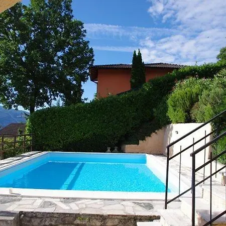 Mit Pool Pieve (Lombardy)